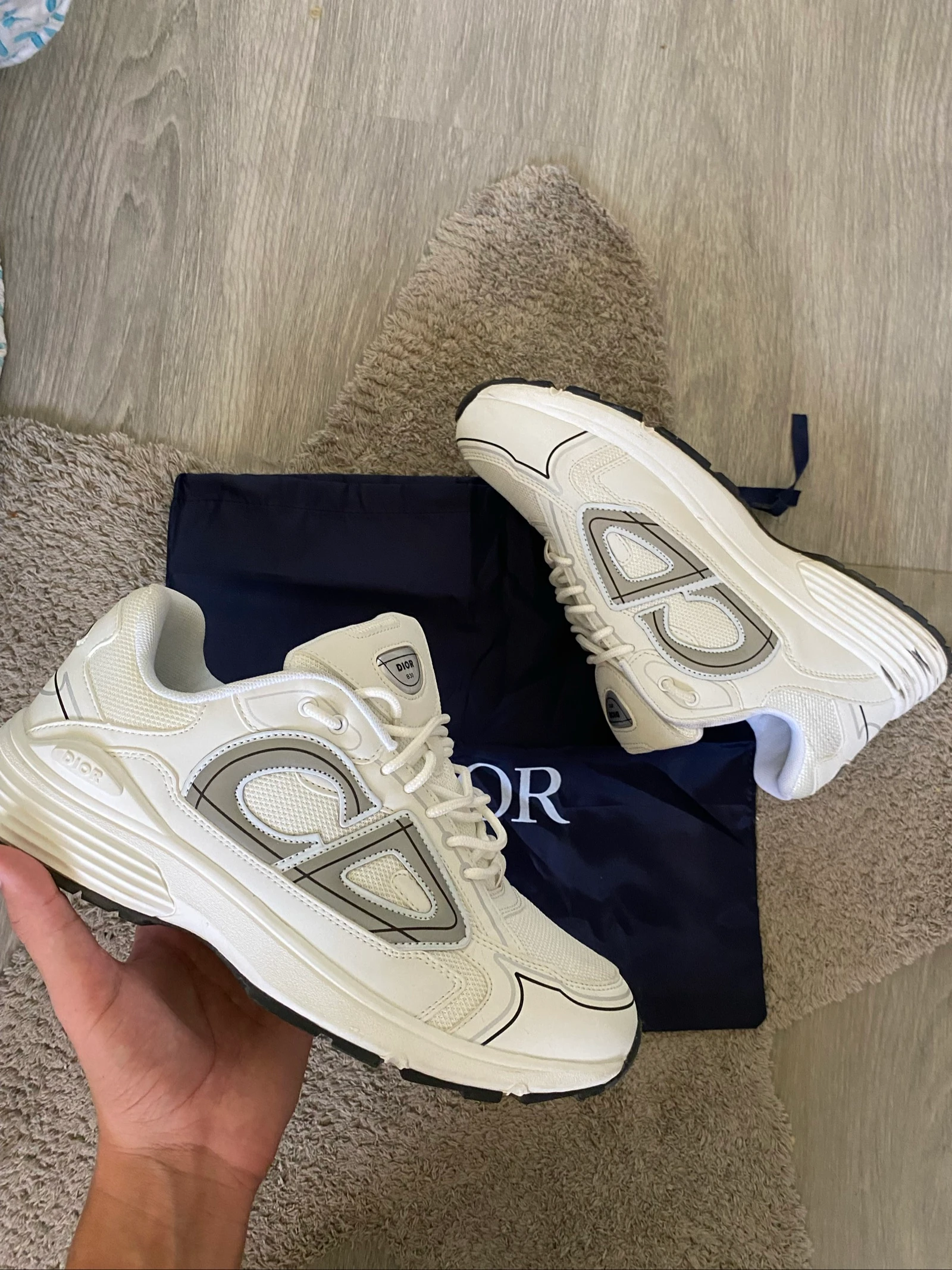 Dior B30